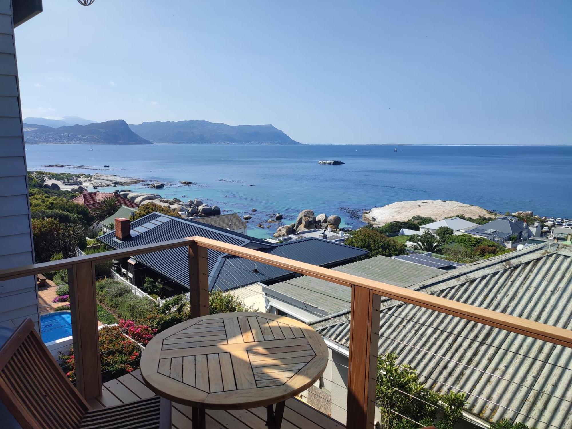 Penguins View Guesthouse Simonʼs Town Dış mekan fotoğraf